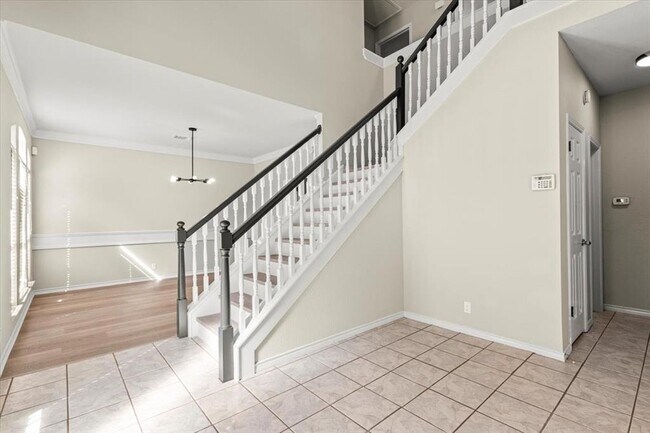 Building Photo - 5916 Rickerhill Ln