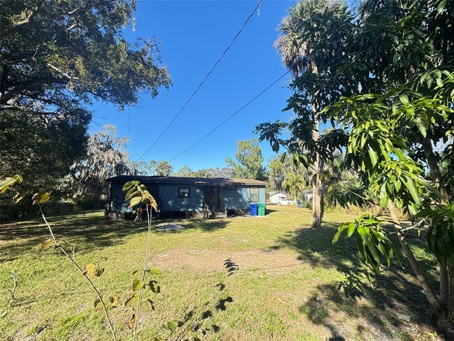 Foto del edificio - 177 W Wilbur Ave