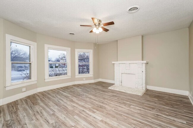 Building Photo - 1708 Pearl Ave