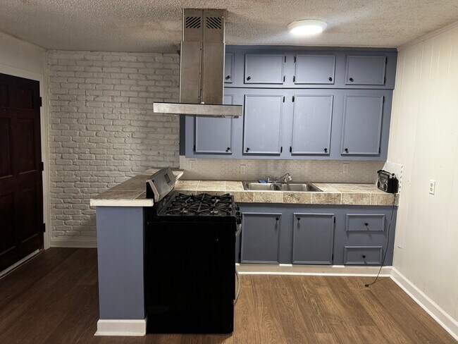 Foto del edificio - 5526 Stonewall St