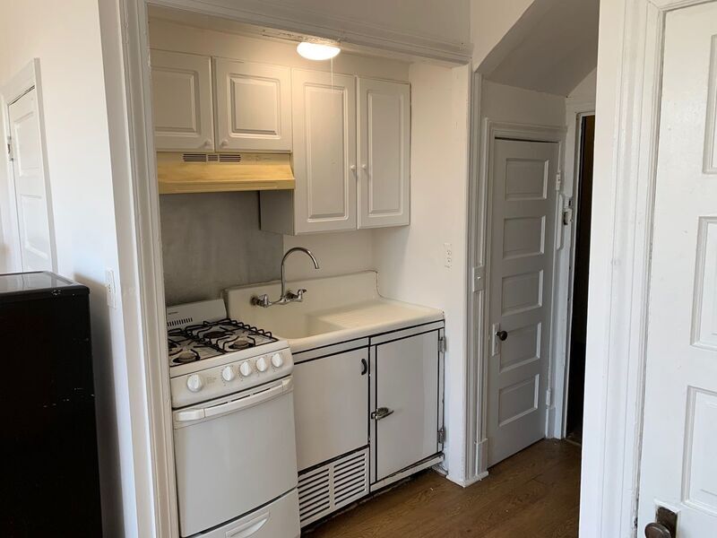 2509 N Charles St Unit 2F, Baltimore, MD 21218 Condo for Rent in