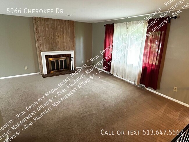 Foto del edificio - 5966 Cherokee Dr