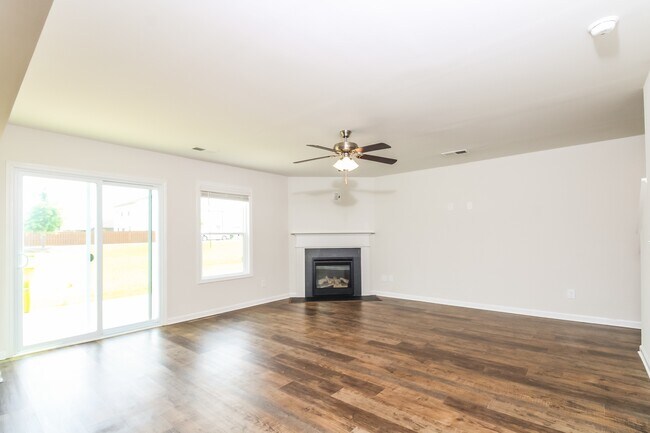 Building Photo - 174 Wahoo Cir