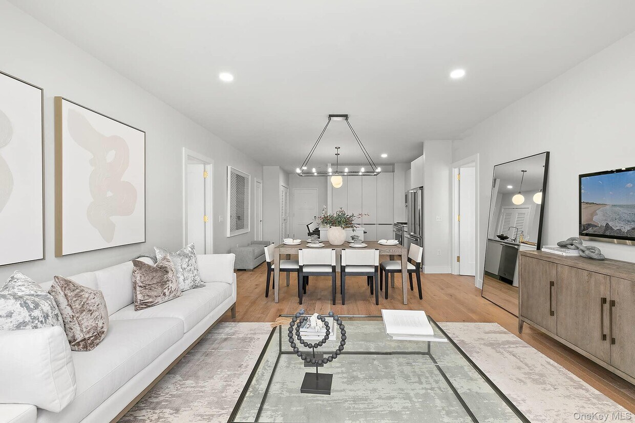Foto principal - 695 Merrick Ave