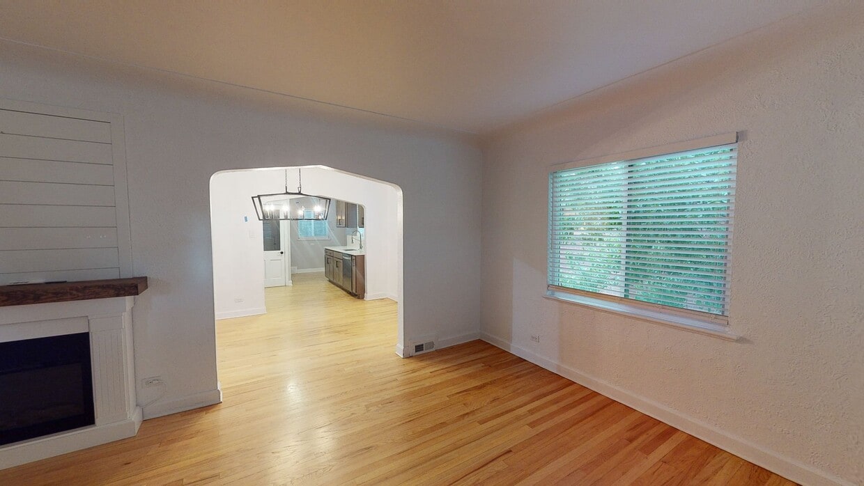 Photo - Elegant Sunnyside home with covered patio by Rocky Mtn Lake Park