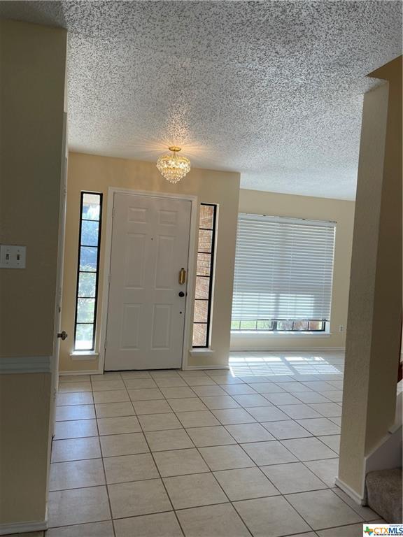 Building Photo - 506 Hayloft Cir
