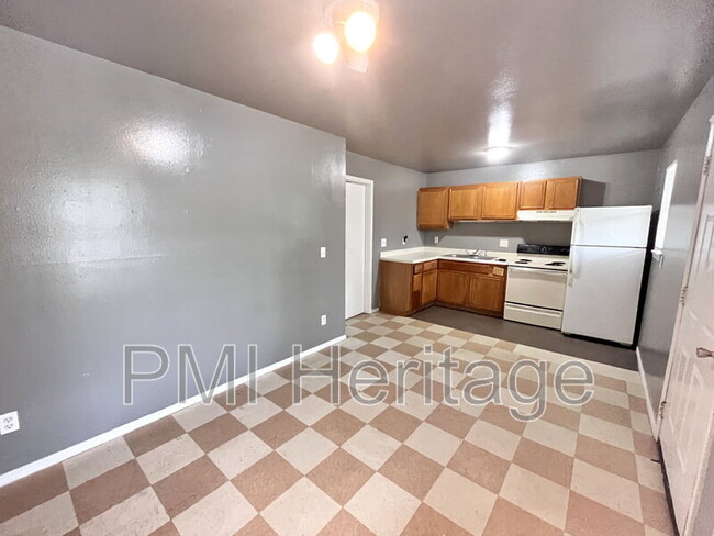 Foto del edificio - 809 E Huntsville Ave