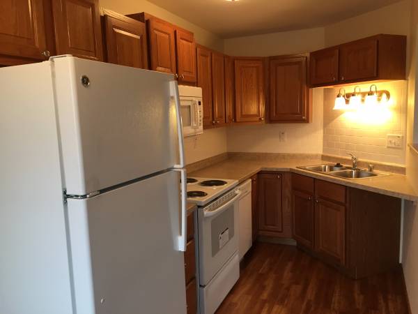 Cocina - 231 N Fowler St