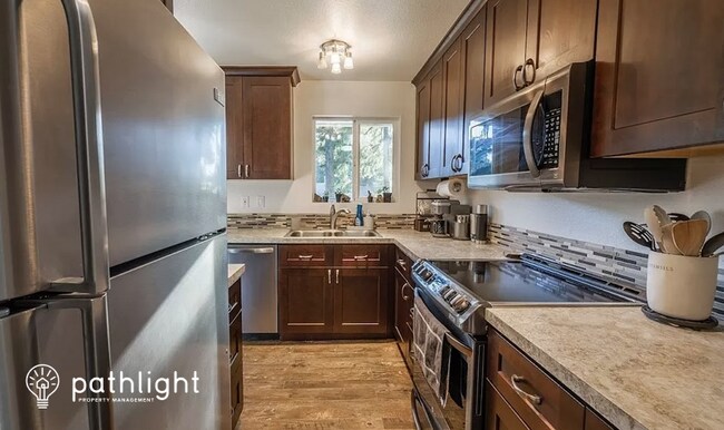 Building Photo - 1813 NW Forest Creek Drive, Silverdale, WA...