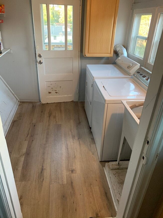 Building Photo - 6935 Nicollet Ave