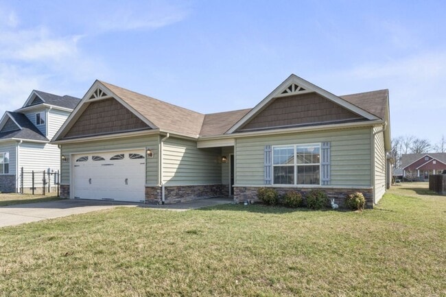 Building Photo - 3 bedroom 2 bath house for rent in abeauti...