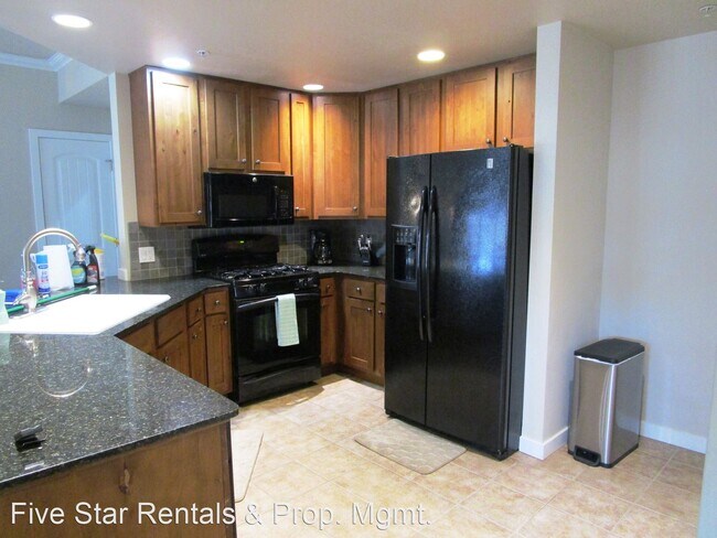 Building Photo - 2 br, 2 bath House - 6103 Monterra Ave., "...