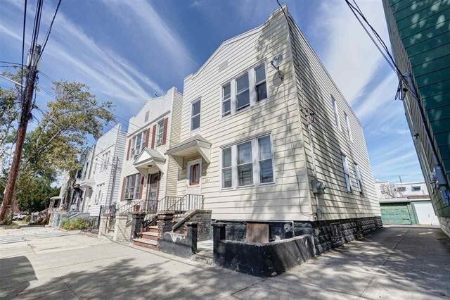 Primary Photo - 286 Boyd Ave