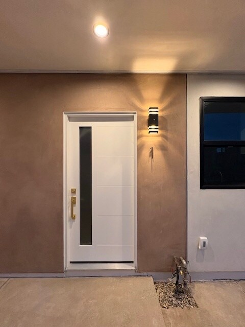 Foto del edificio - 8315 Kittyhawk Ave