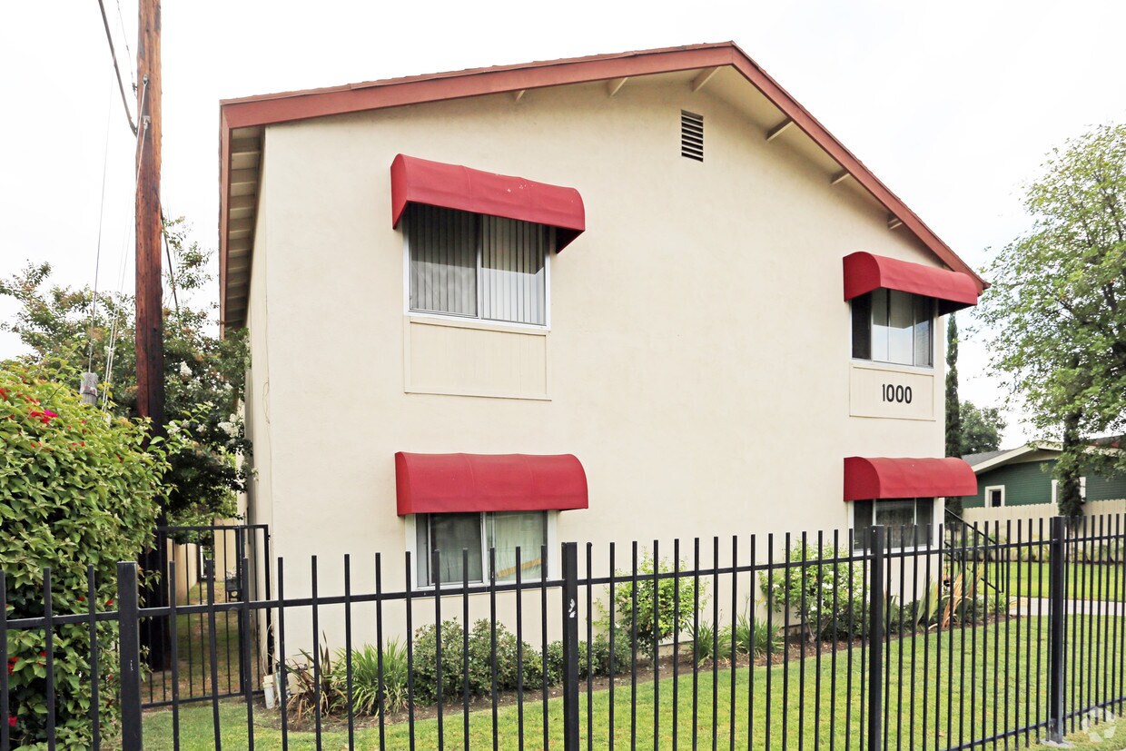 Foto del edificio - 1000 S Highland Ave