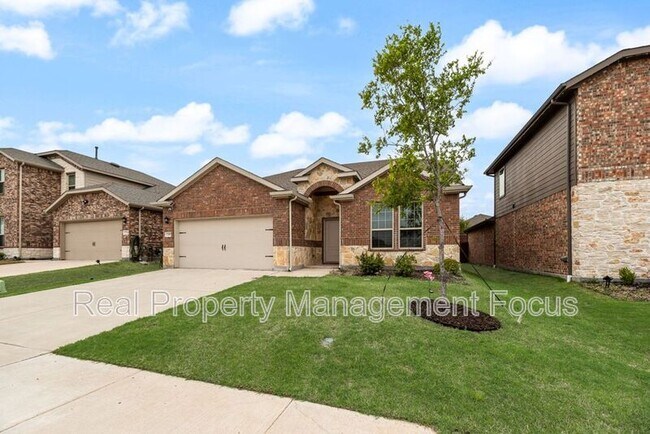 Foto del edificio - 7205 Bledington Ln