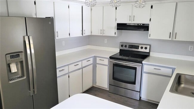 Building Photo - 8525 Winter Haven Dr