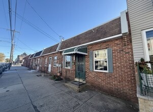 Building Photo - 314 Jackson St