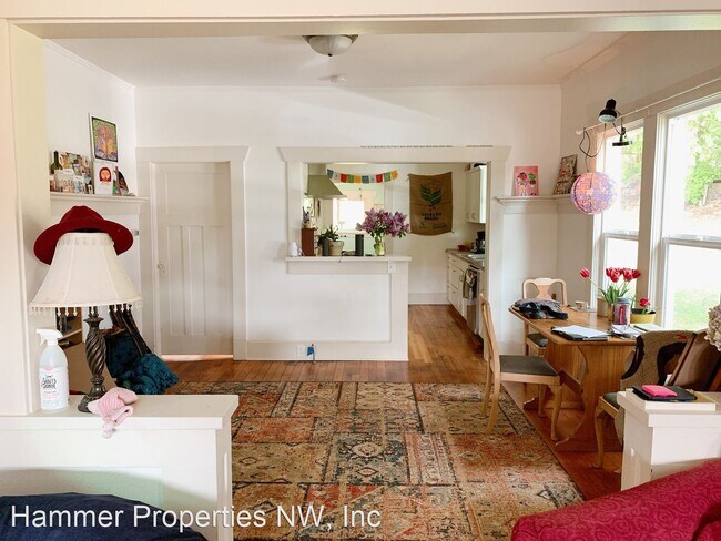 Building Photo - 3 br, 2 bath House - 1505 Harris Avenue