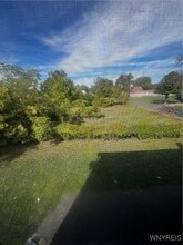 Building Photo - 80 Watson St