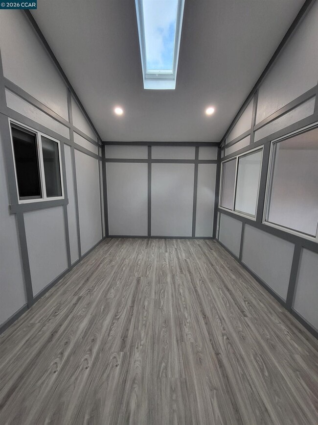 Building Photo - 4001 Mozart Dr