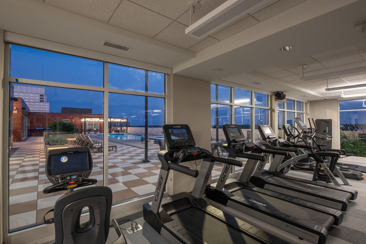 Overture Yorktown 55+ Active Adult Apartme... Apartments Lombard, IL