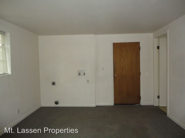 Building Photo - 40 N Sacramento St