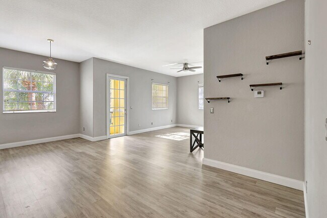 Foto del edificio - 10520 SW Stephanie Way