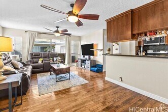 Building Photo - 91-238-238 Hanapouli Cir