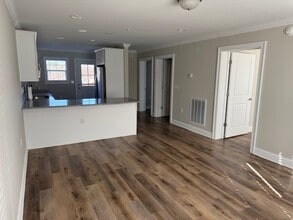 Building Photo - 203 Rock Barn Rd NE