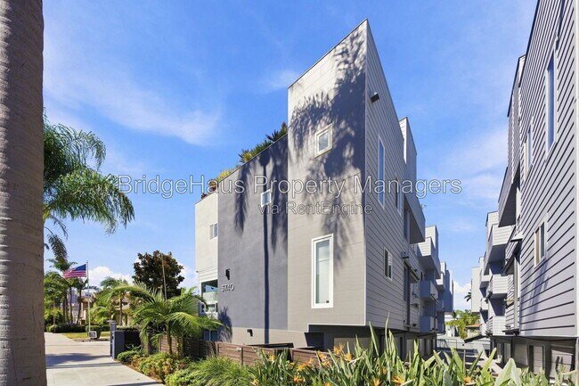 Building Photo - 3740 Third Avenue