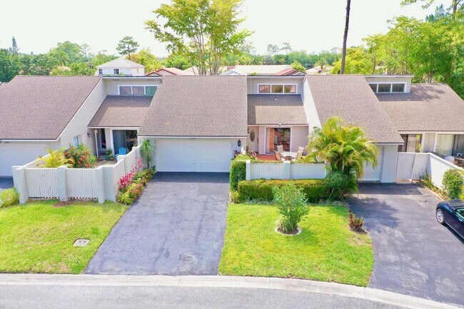 Foto del edificio - 12876 Spinnaker Ln