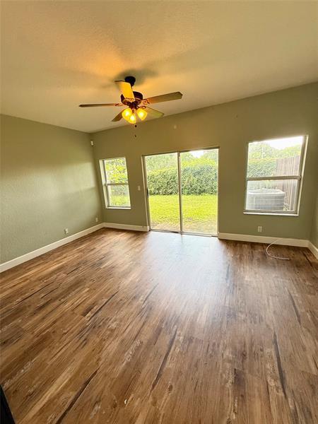 Foto del edificio - 3329 NW 29th Ct