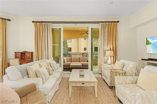 Foto del edificio - 2728 Tiburon Blvd E