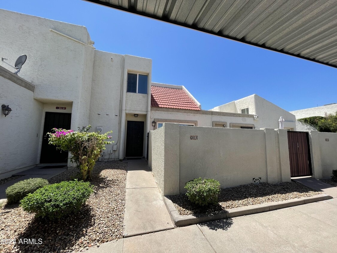 Primary Photo - 6014 N 79th St
