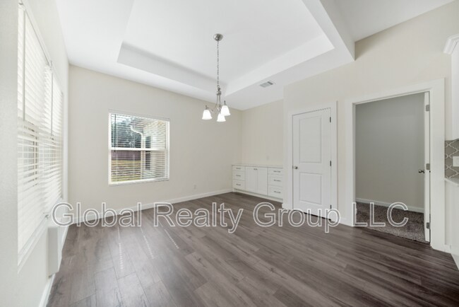 Building Photo - 2675 Fairwood Dr