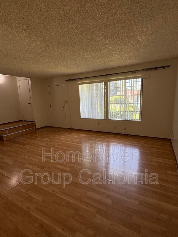 Building Photo - 6325 Seyferth Way