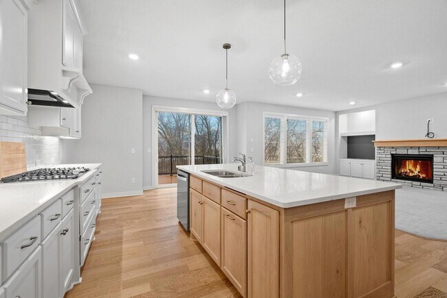 Foto del edificio - 18700 61st Ave N