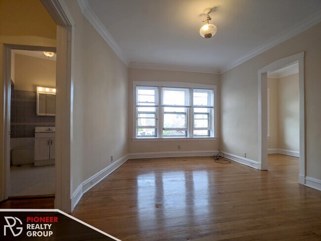 Foto del edificio - 2244 W Wilson Ave