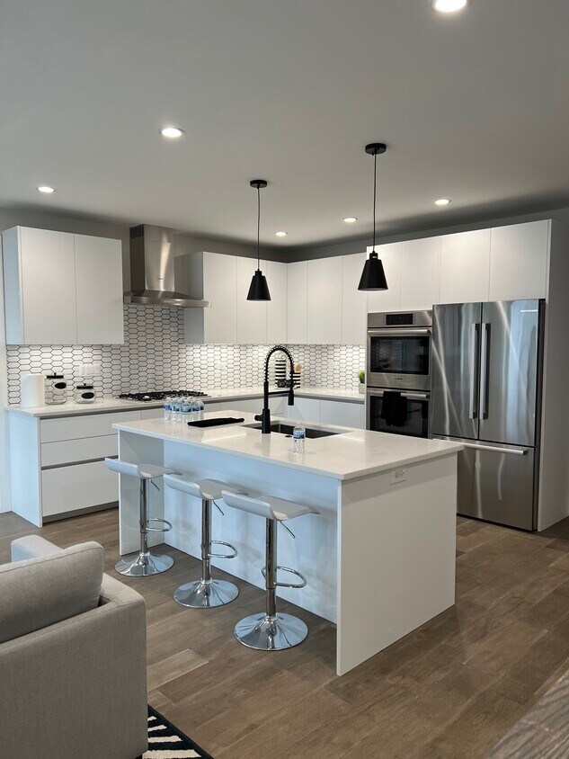 Foto principal - 4222 N Bernard St
