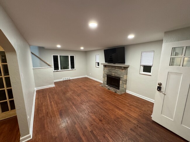 Foto del edificio - 507 Haverhill Rd