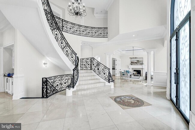 Foto del edificio - 5821 Goldsboro Rd