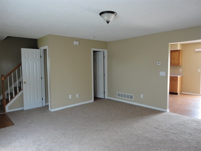 Building Photo - 18 Robin Way