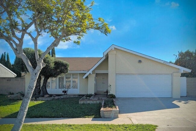 Building Photo - 914 W Alton Ave