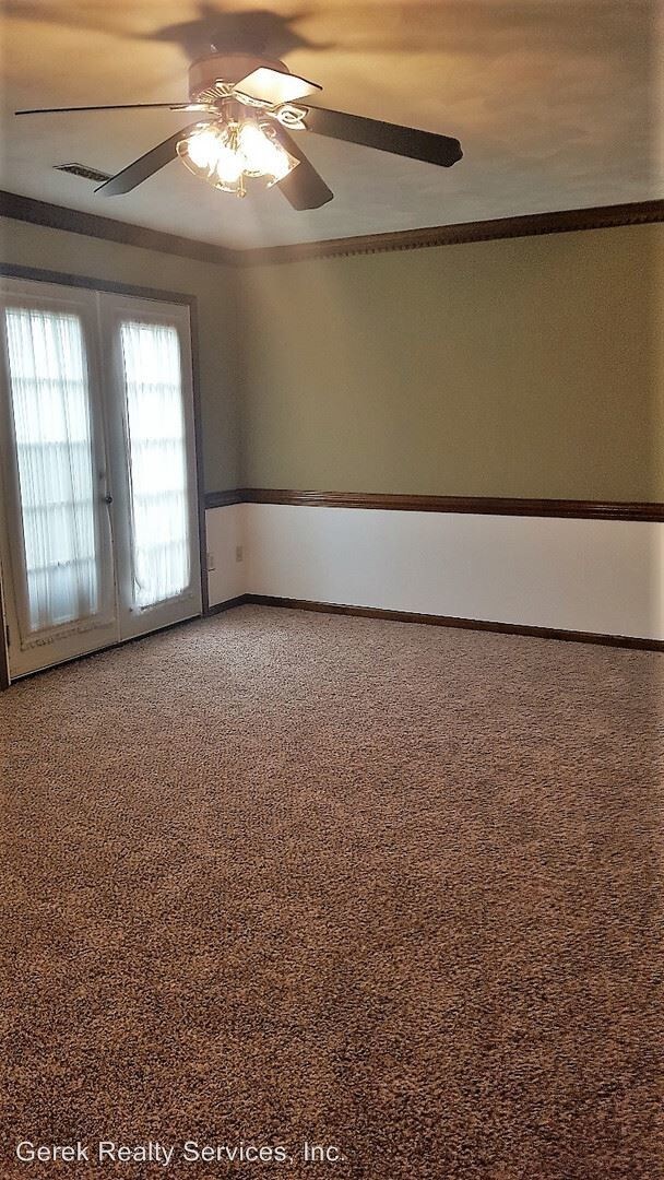 Foto del edificio - 213 Cedar Creek Terrace