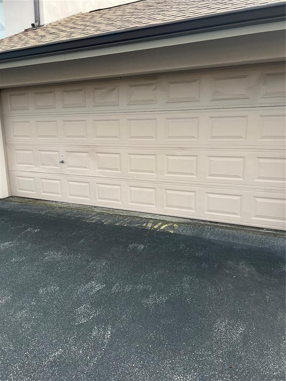 Building Photo - 9809 Lombard Ct