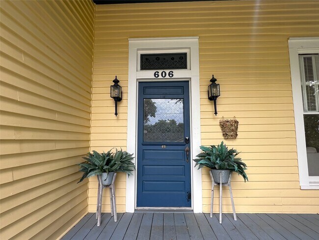 Foto del edificio - 606 Sycamore St