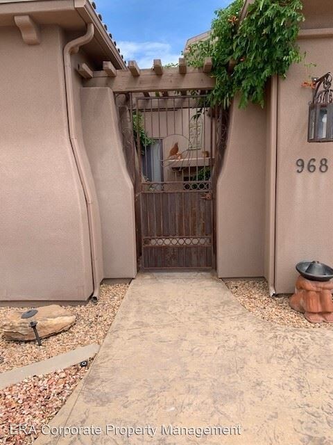 Foto del edificio - 3 br, 2 bath House - 968 Dammeron Valley Dr.