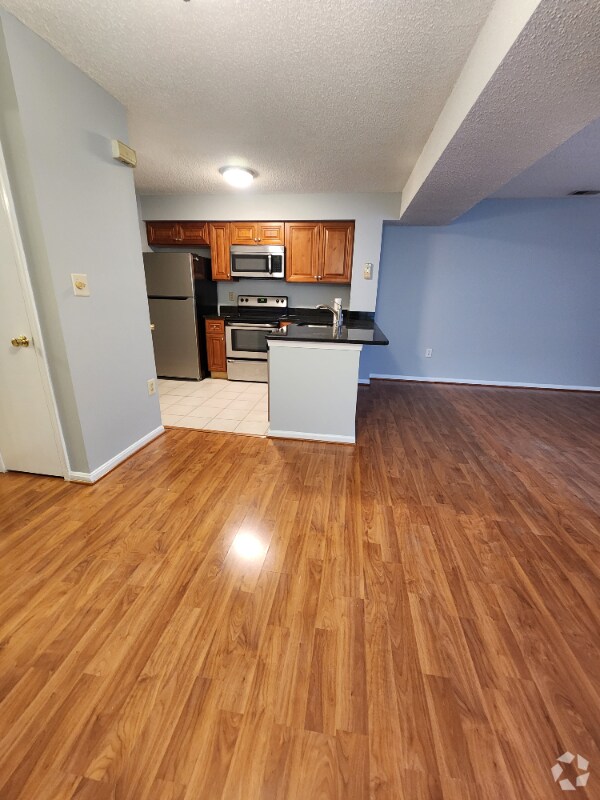 Oak Pointe Apartments under 2,500 Laurel, MD 6 Rentals