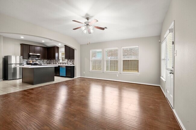 Foto del edificio - 6407 Sweet Orchid Ln